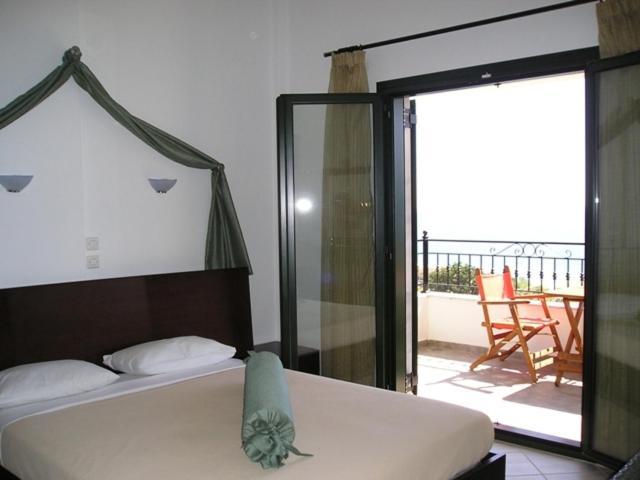 כריסי אמודיה Golden Beach Inn חדר תמונה