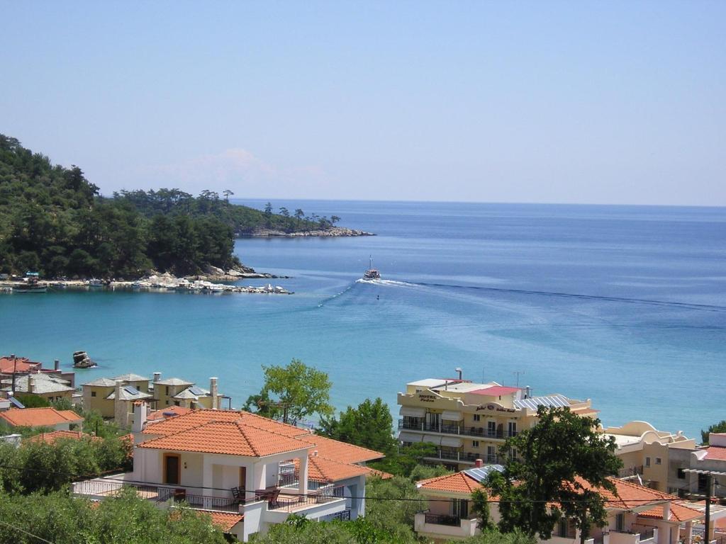 כריסי אמודיה Golden Beach Inn מראה חיצוני תמונה