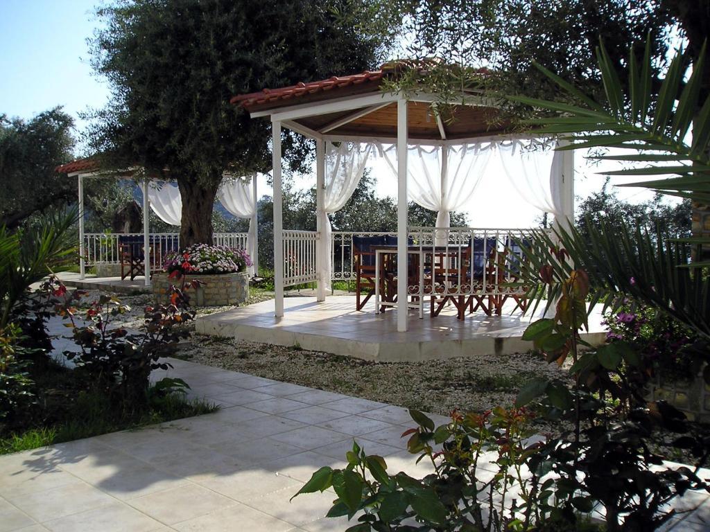 כריסי אמודיה Golden Beach Inn חדר תמונה