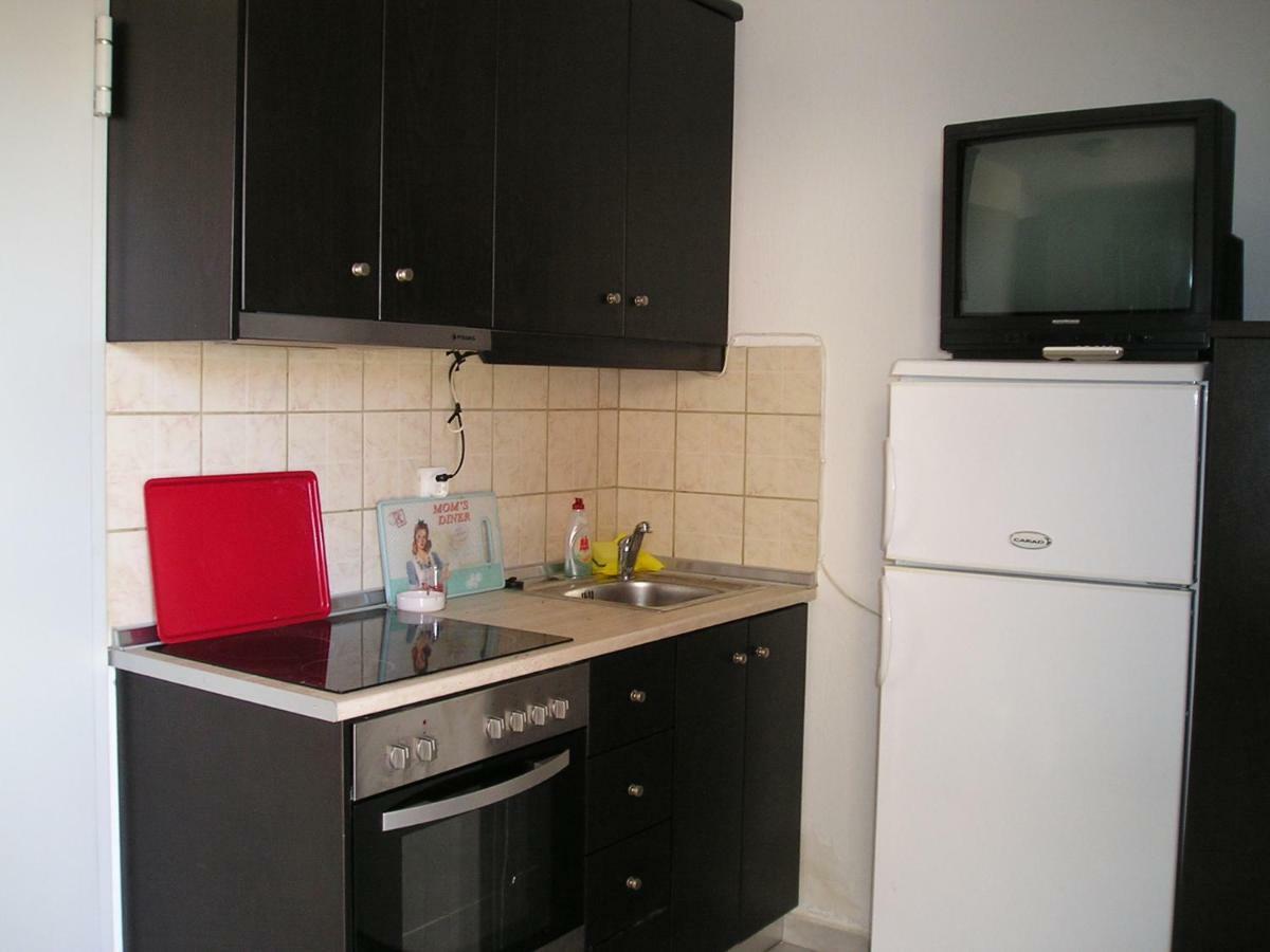 כריסי אמודיה Golden Beach Inn מראה חיצוני תמונה